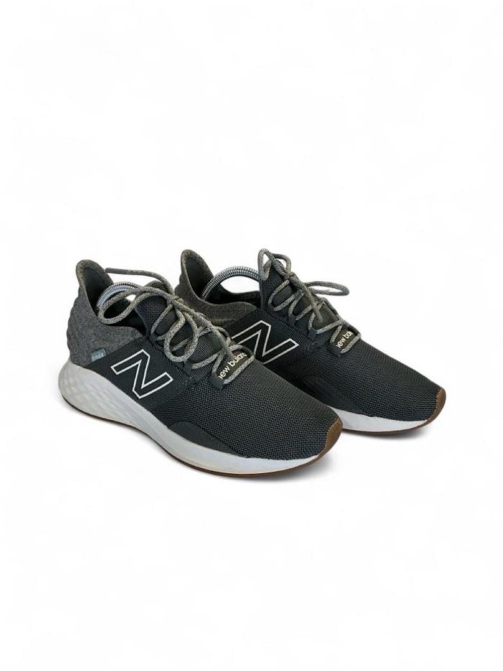 New Balance Roav Black Running Sneakers